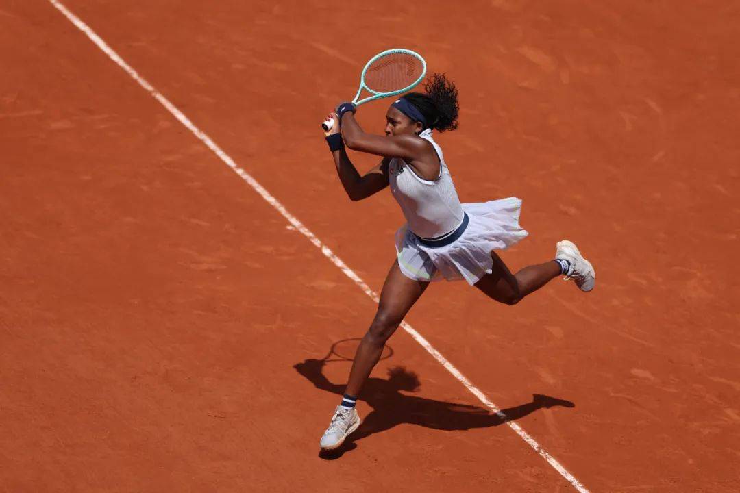 着无数球迷 着无数球迷