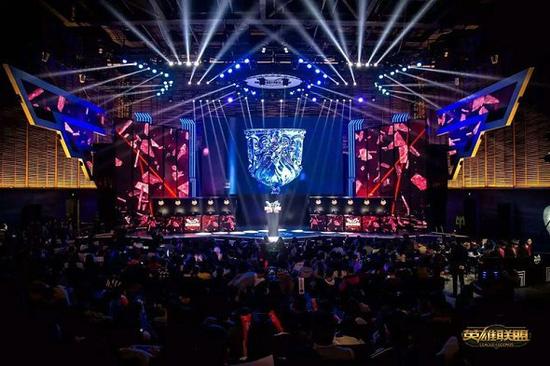 东西王遭重 东西王遭重